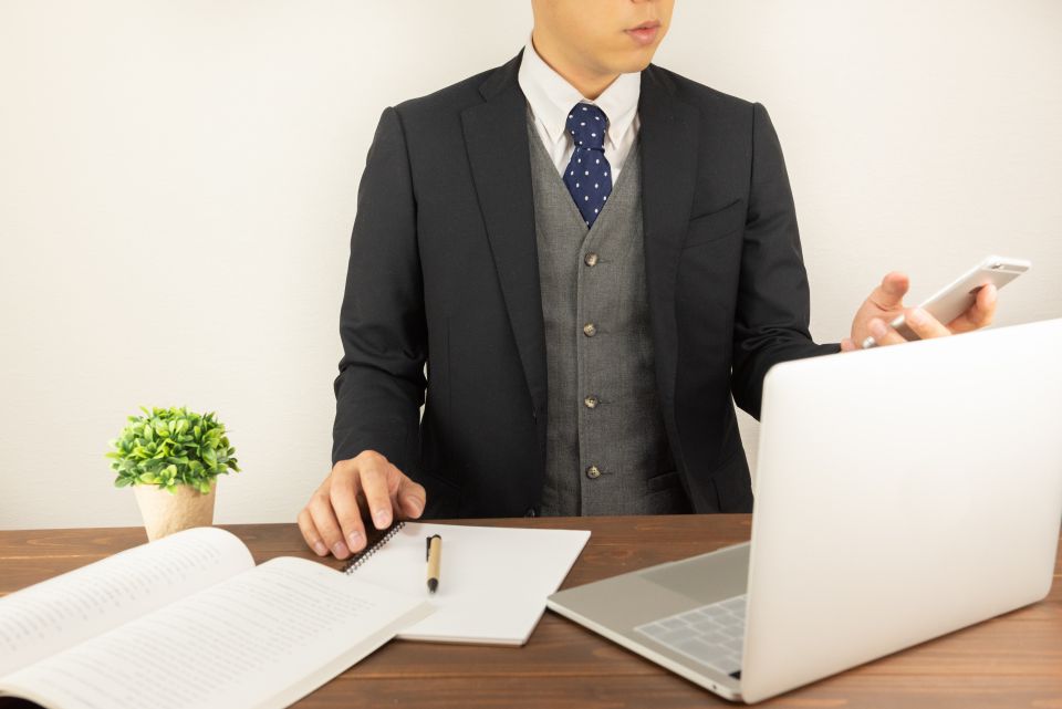 FaxDMの衝撃！効果的な広告がもたらす意外なメリットとは？